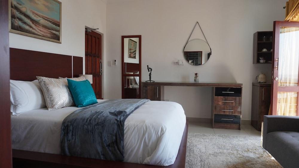 Superior Studio Suite photo 2