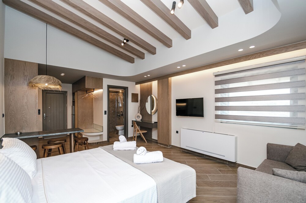 Deluxe Studio, Balcony, Sea View