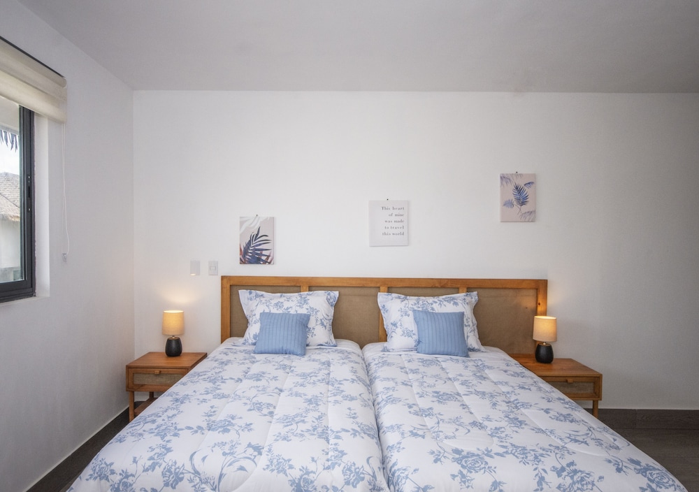 Design Double or Twin Room photo 2