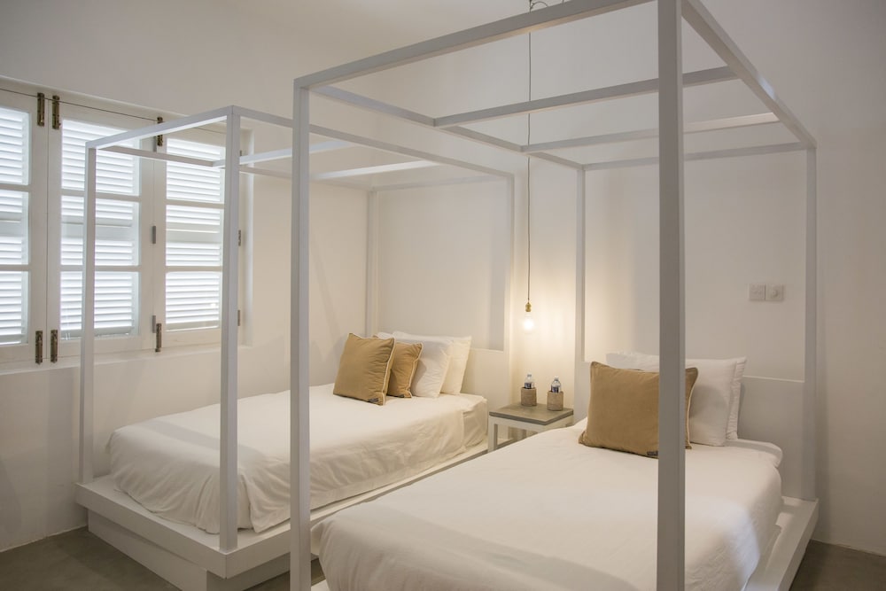 Twin Room with Inland View