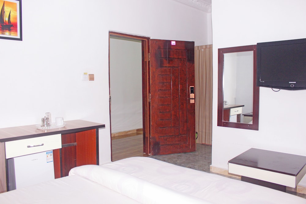 Standard Room - Photo 5