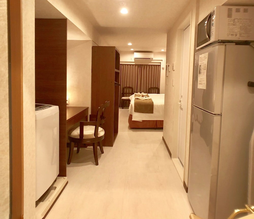 Family Triple Room, Non Smoking, Kitchen photo 2