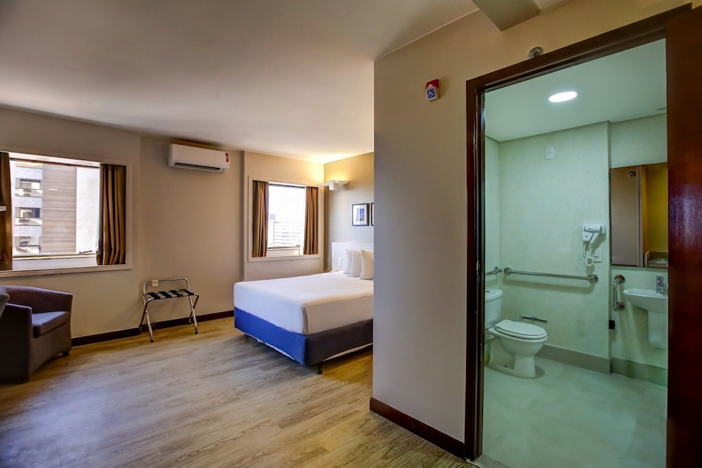 Superior Room, Accessible (Handicap) photo 3