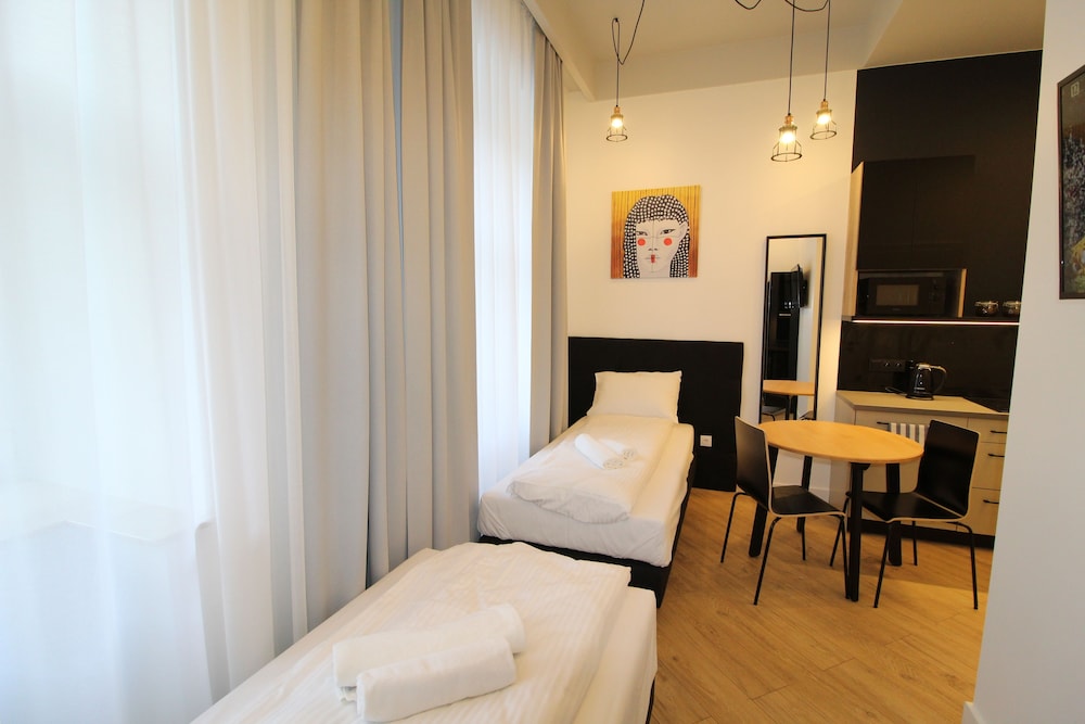 City Apartment, 1 Bedroom (number 001,010) photo 1