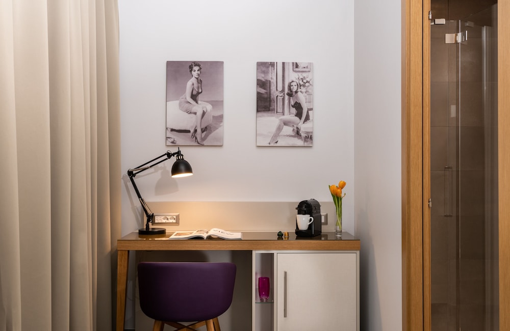 Comfort Room