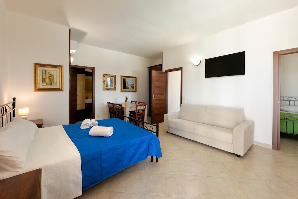 Comfort Apartment, Pool View photo 1