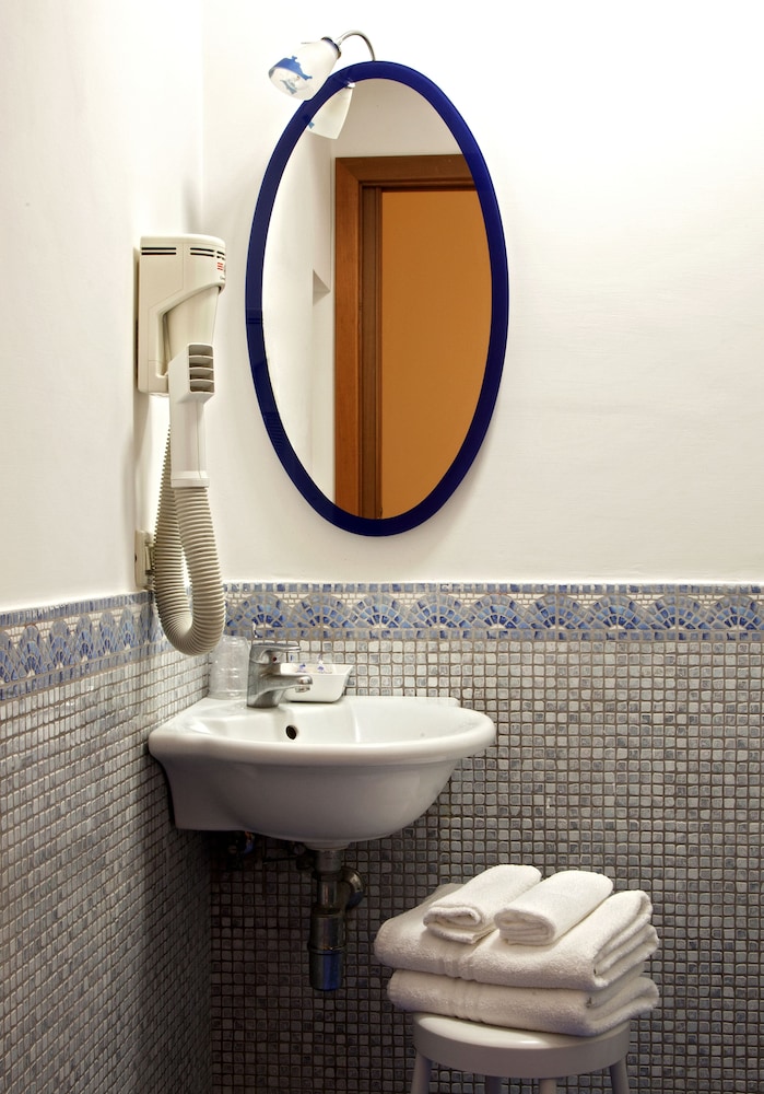 Double Room Single Use