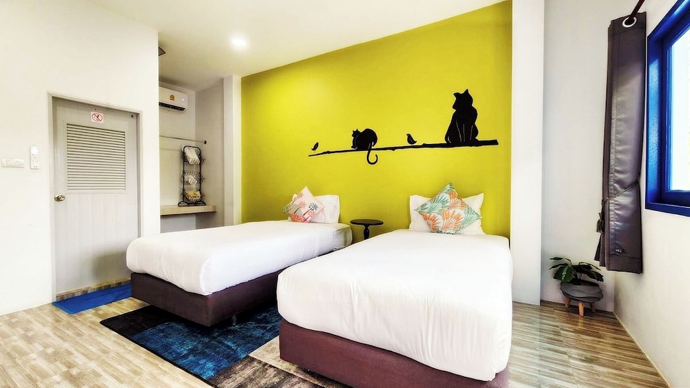 Deluxe Single Room, 2 Twin Beds, Non Smoking