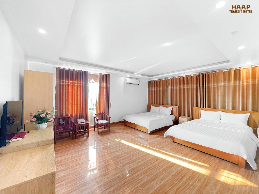Deluxe Twin Room (Spa Bath) photo 2