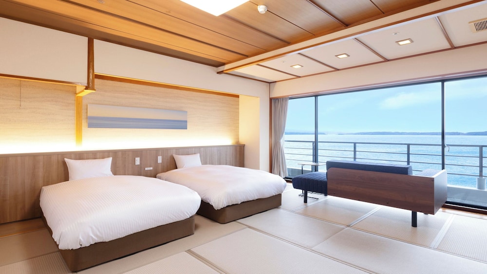Superior Japanese Bed 4People Capacity With Bath Non-Smoking photo 1