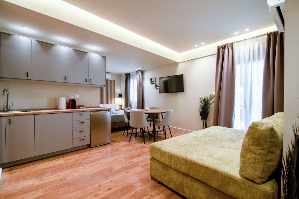 Premium Penthouse photo 1