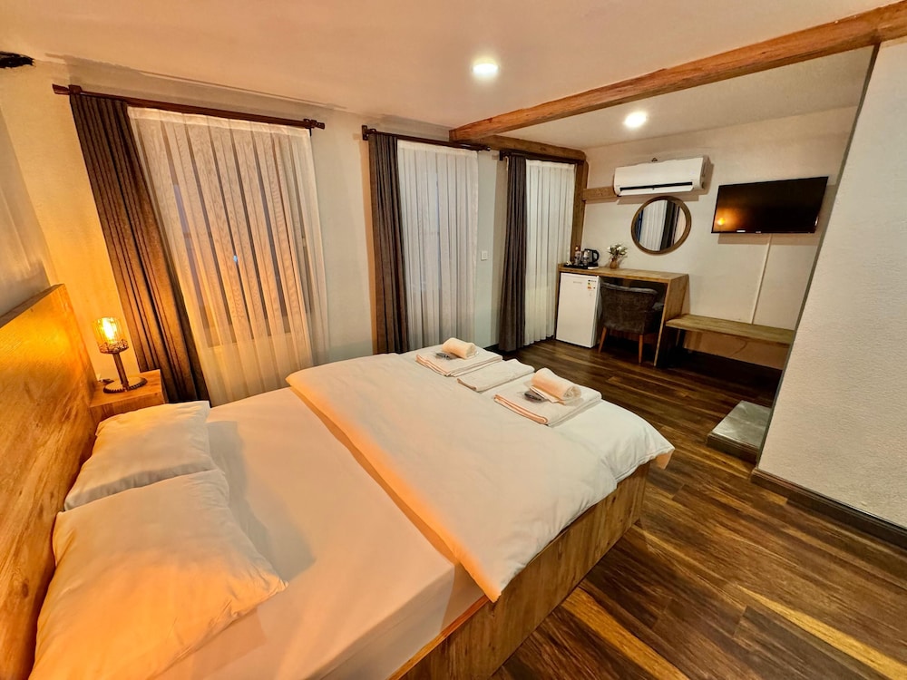 Standard Double Room with Garden photo 1