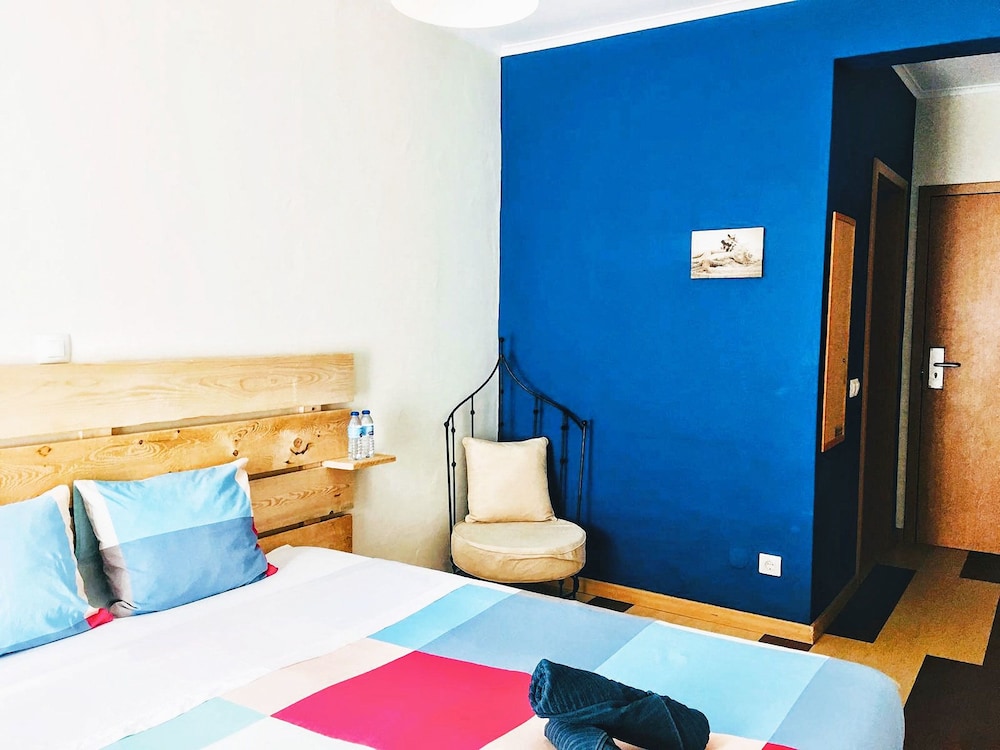 Double or Twin Room - Photo 4