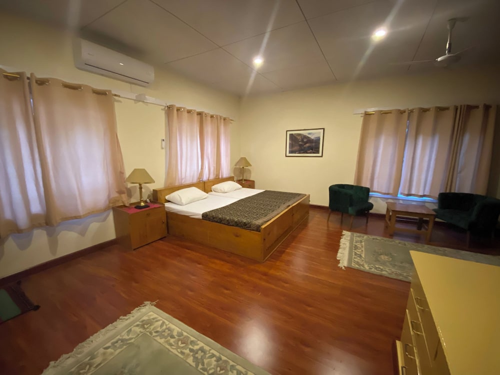 Standard Room, 2 Twin Beds, Smoking
