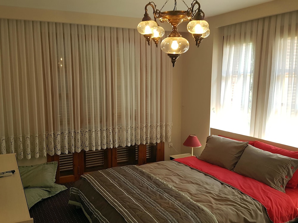 Deluxe Apartment, 2 Bedrooms, Balcony photo 1