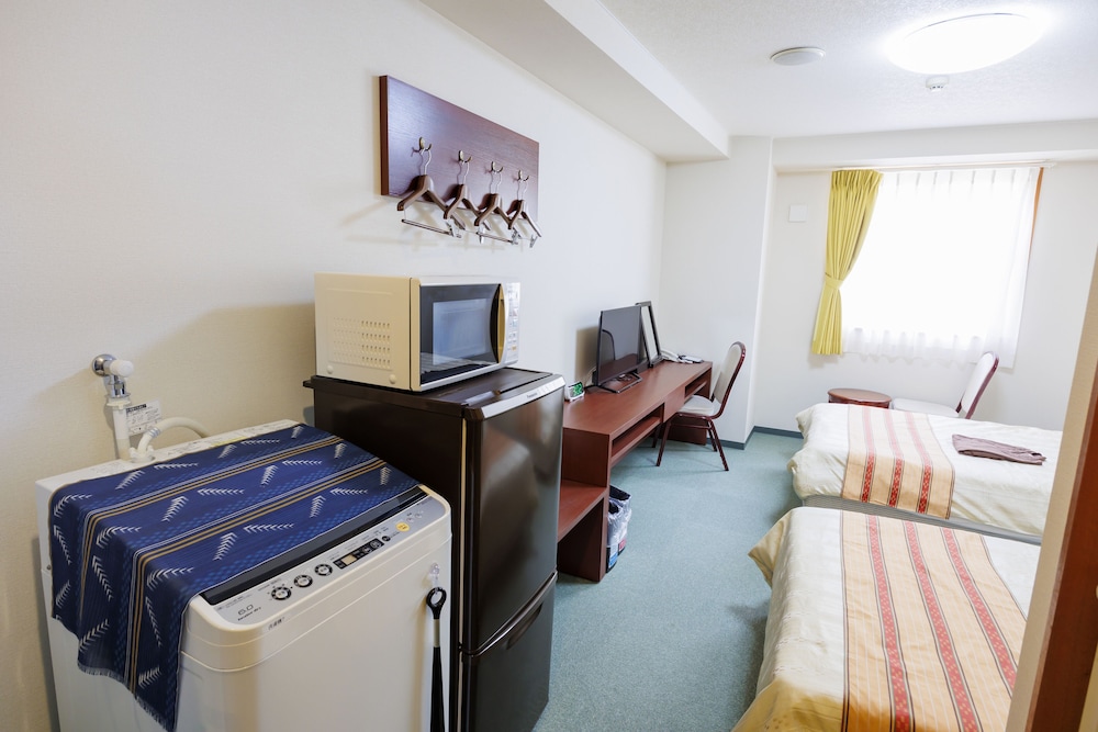 Twin Room, Non Smoking photo 2