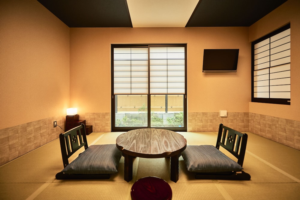 Superior Japanese Style Room, Garden View photo 1