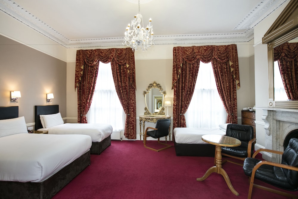 Family Quadruple Room photo 1