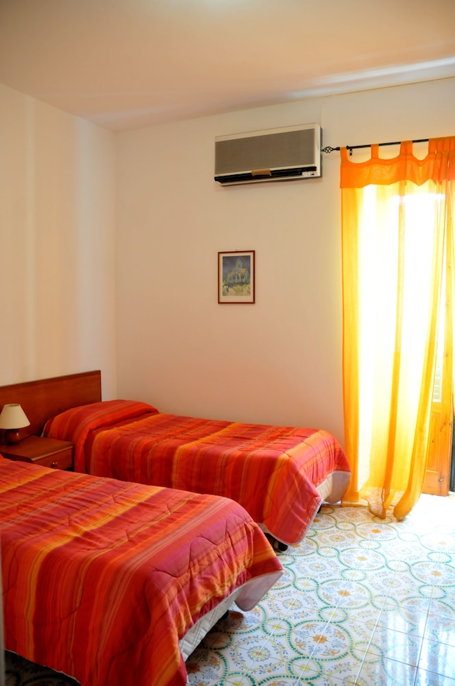 Comfort Double or Twin Room