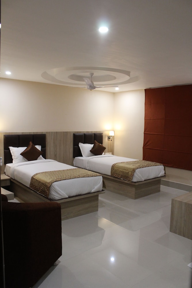 Superior Twin Room photo 3