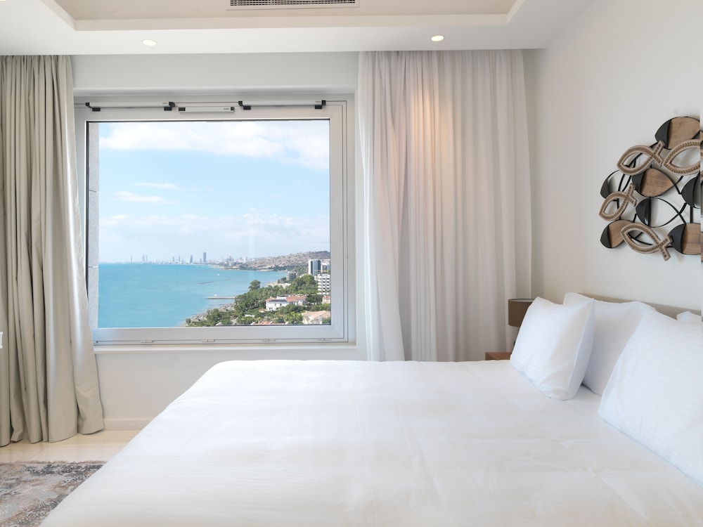 Luxury Apartment, 3 Bedrooms (9F) - Photo 37