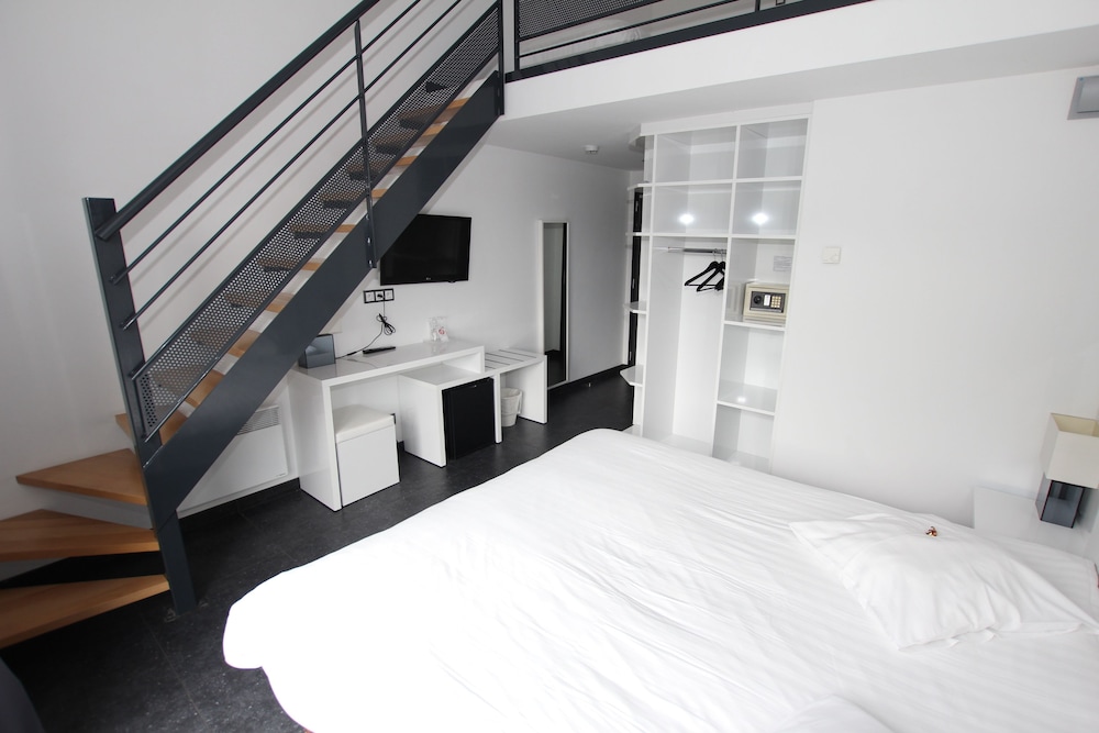 Chambre Familiale Standard, vue ville
