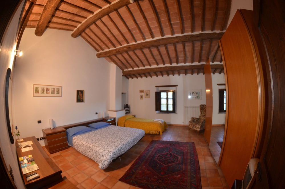 Triple Room photo 1