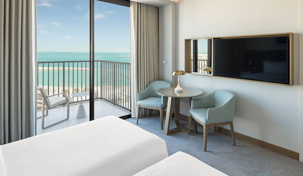 Deluxe Room, 2 Twin Beds, Sea View - Photo 1