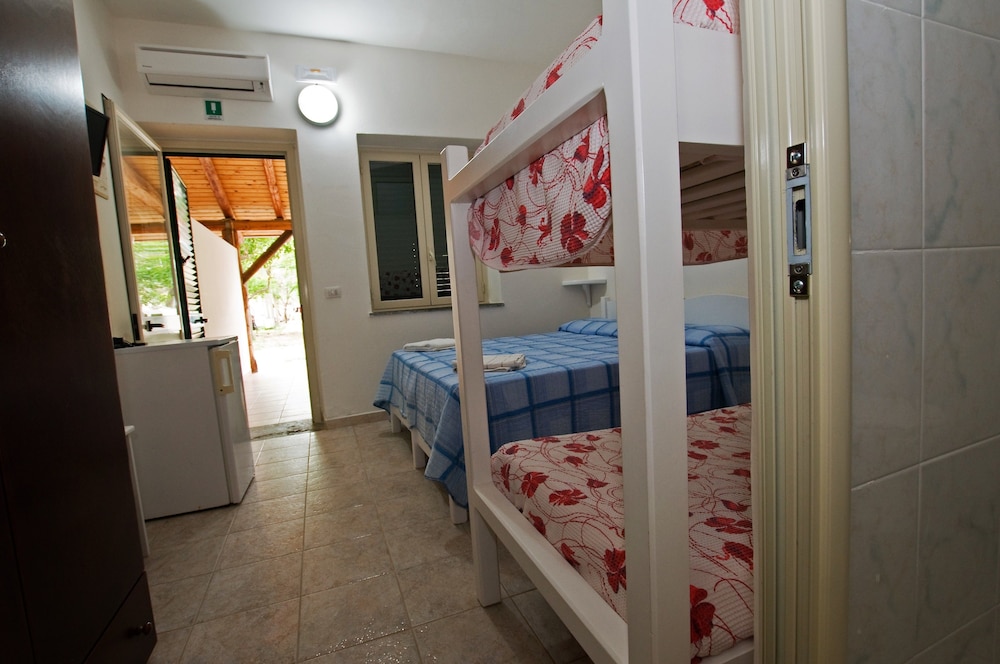 Standard House, 1 Bedroom, Partial Sea View photo 2