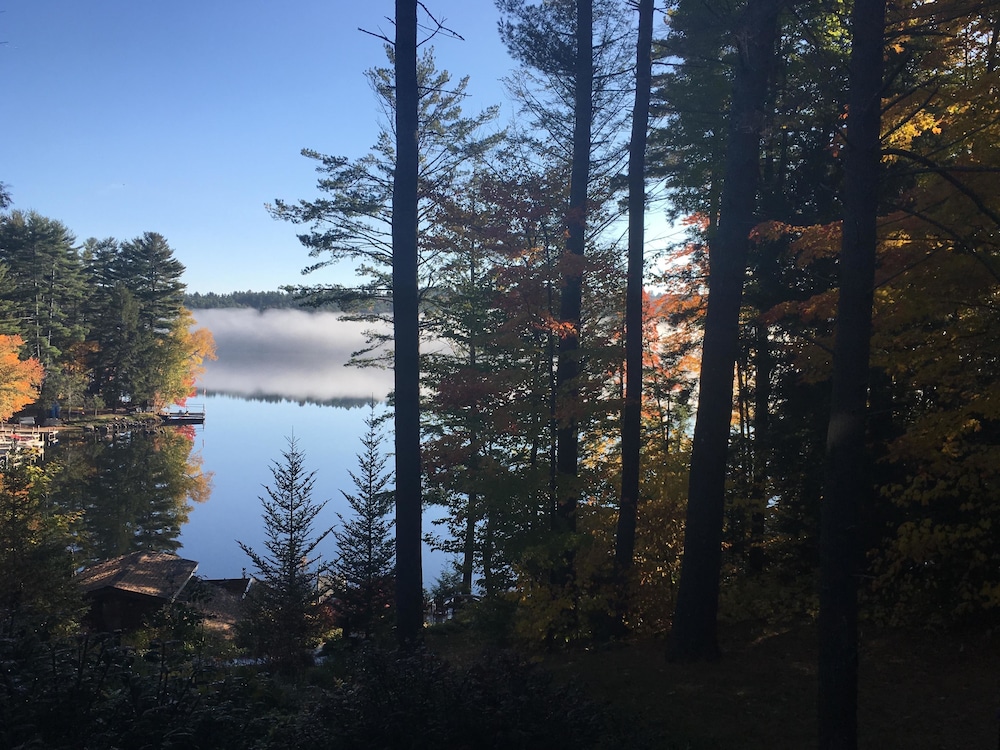 Luxury Double Room, Hot Tub, Lake View (Oak) photo 2