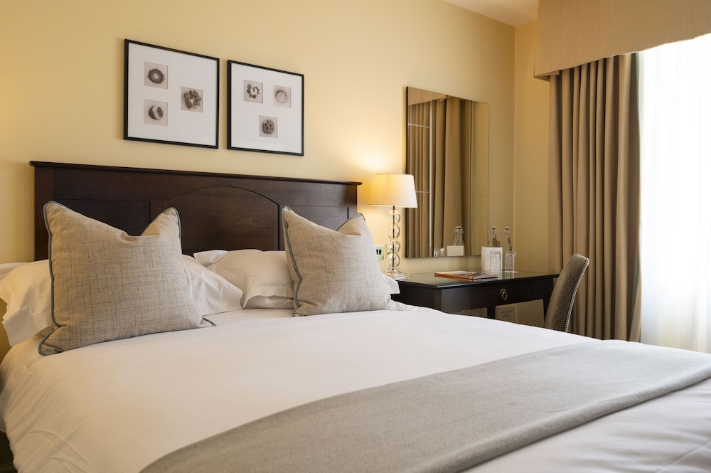 Standard Double Room, City View photo 2