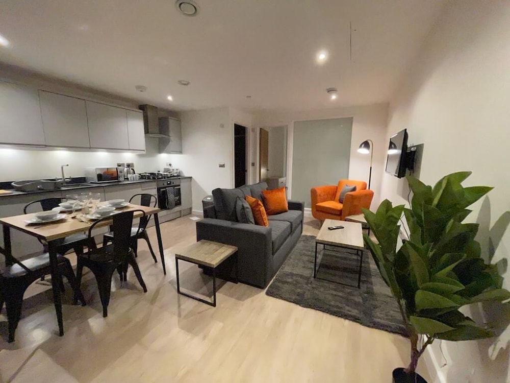 Apartment photo 1