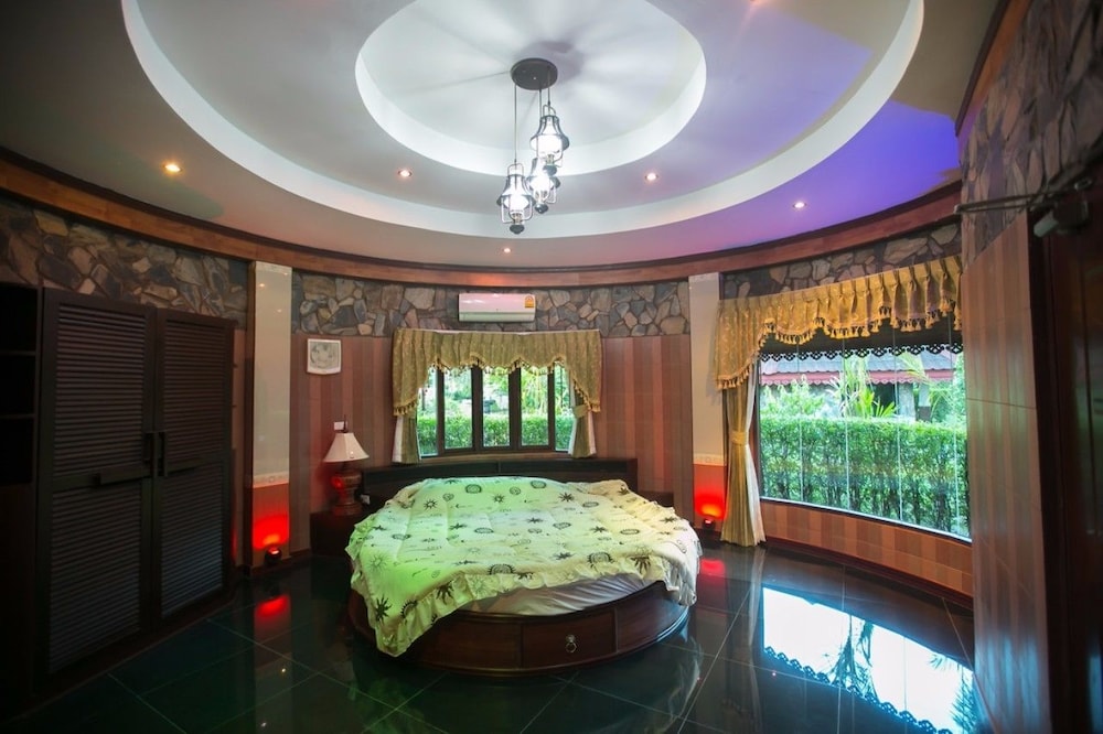 Standard Bungalow