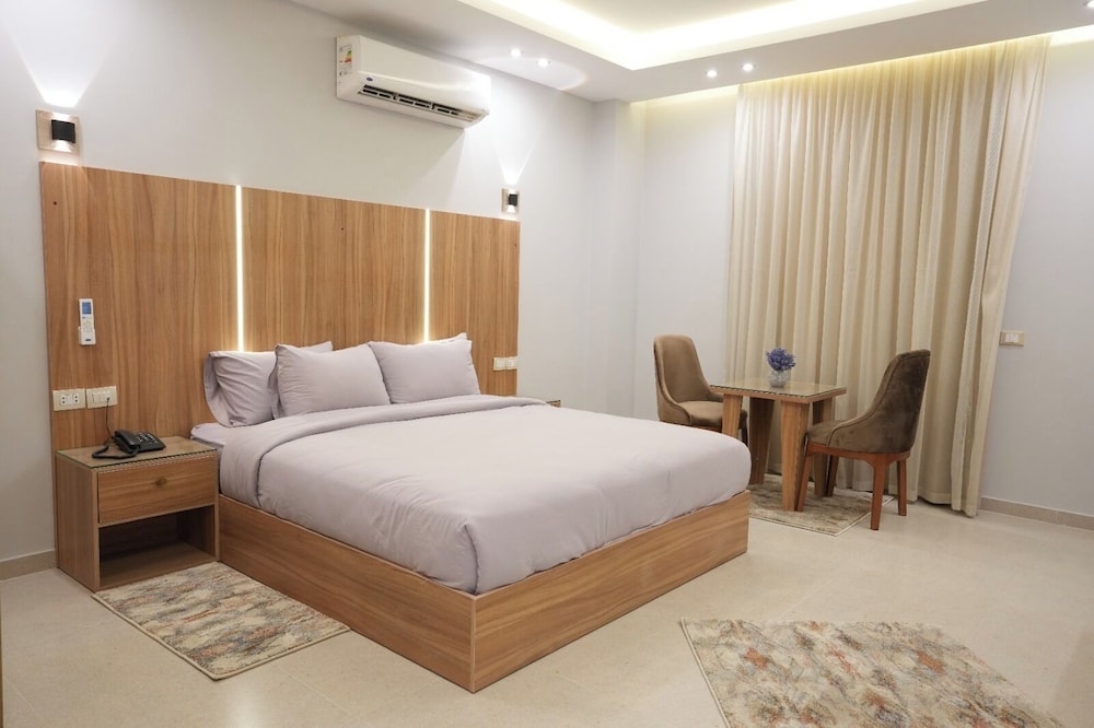 Standard Room, City View