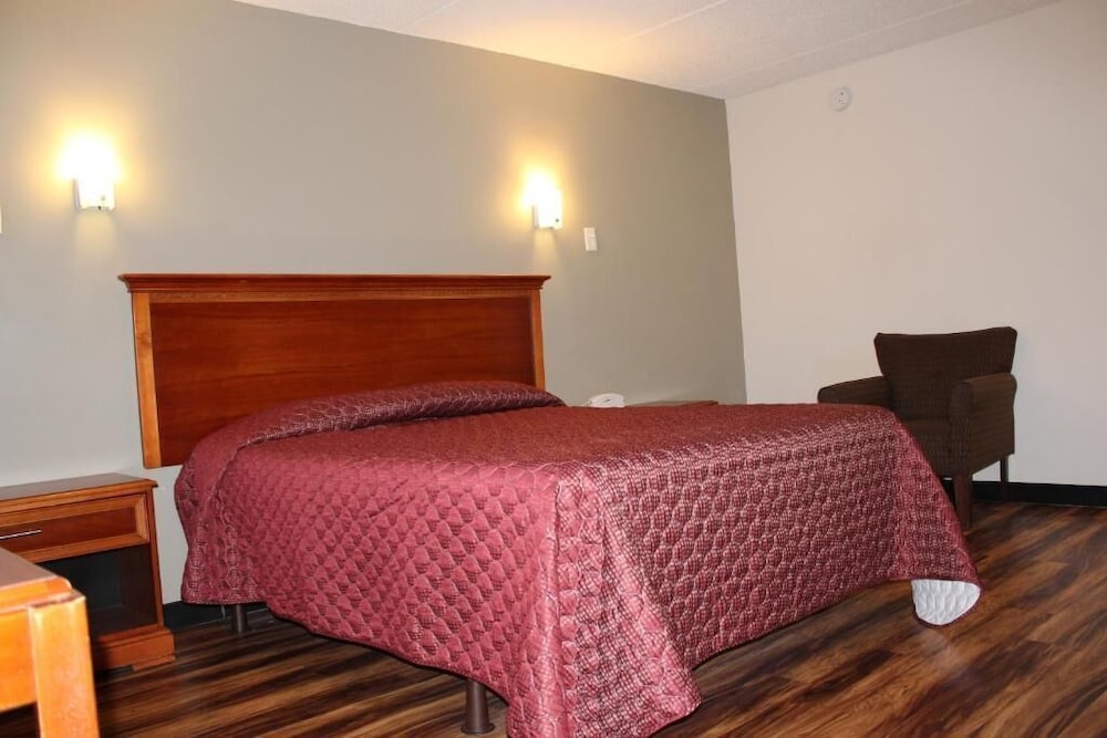 Standard Single Room, 1 Double Bed photo 2