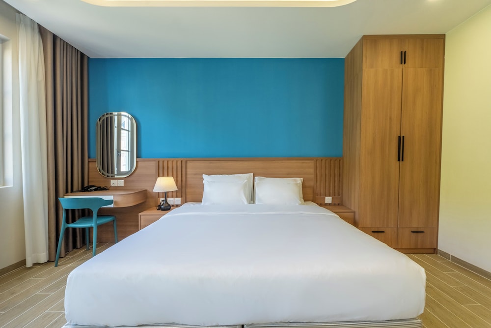 Family Studio Suite, Hill View - Photo 1