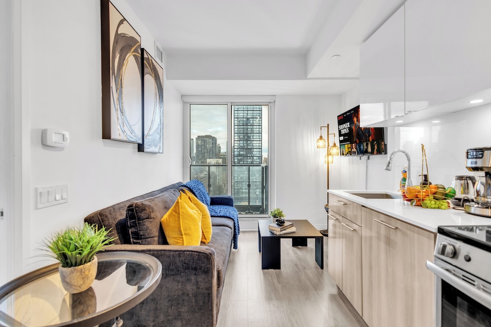Premier Suite, 2 Bedrooms, Balcony, City View