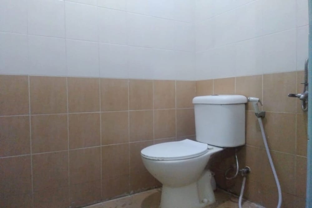 Basic Double Room - Photo 10
