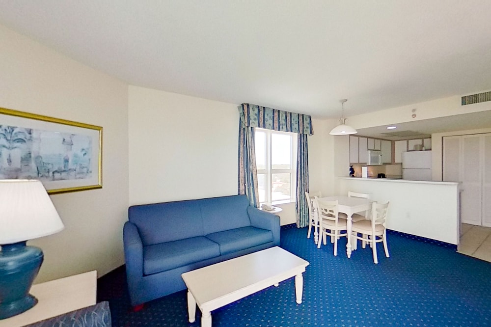 Condo, 1 Bedroom (Partial Ocean View) photo 1