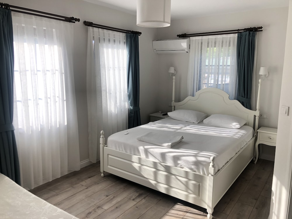 Standard Triple Room photo 1