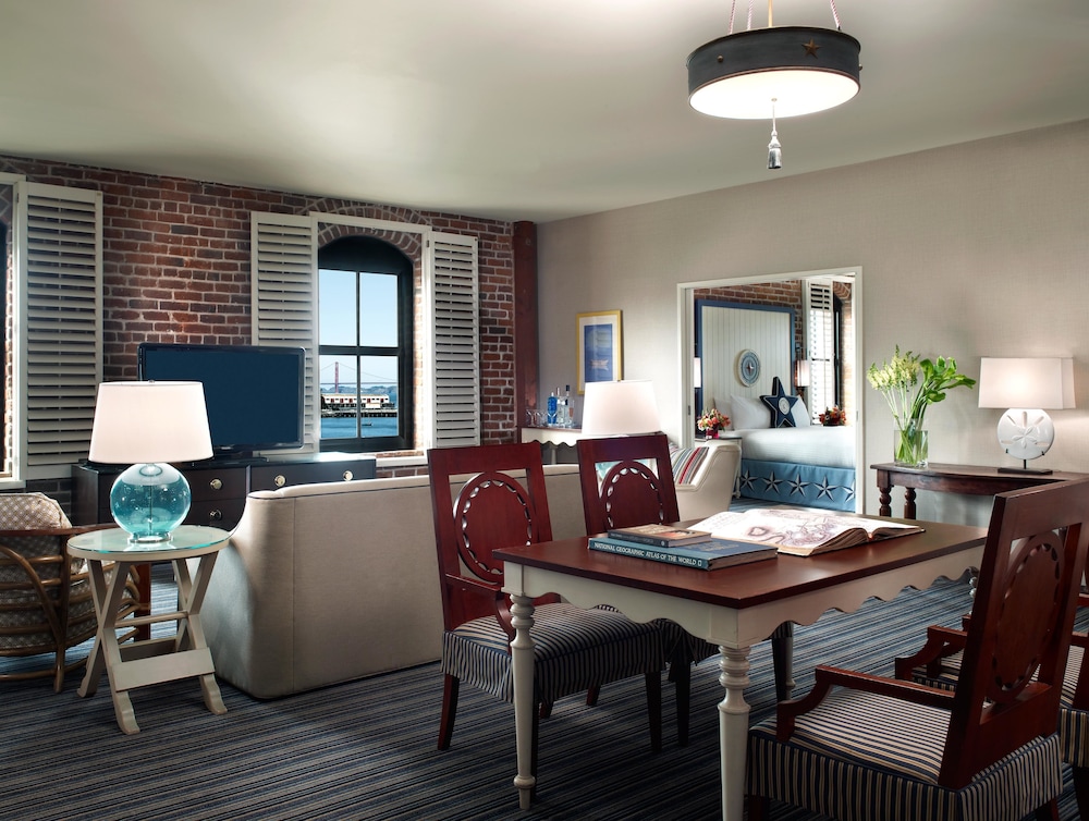 Suite (Argonaut Golden Gate)