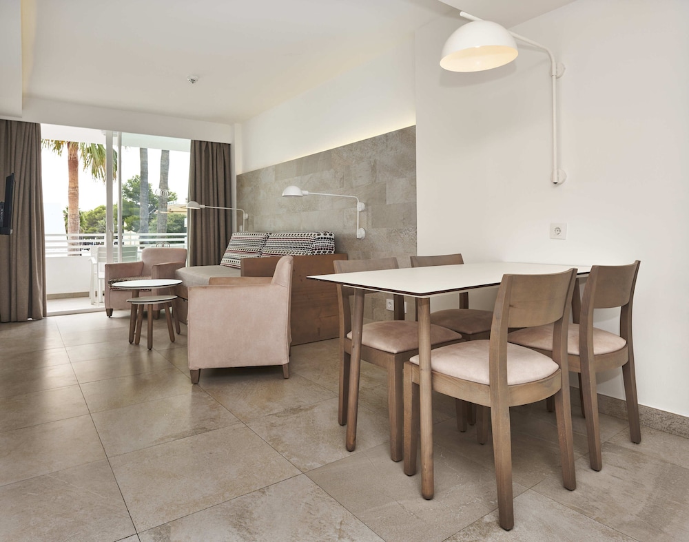 Apartment, 1 Bedroom, Balcony (2 adults + 2 children) - Photo 4
