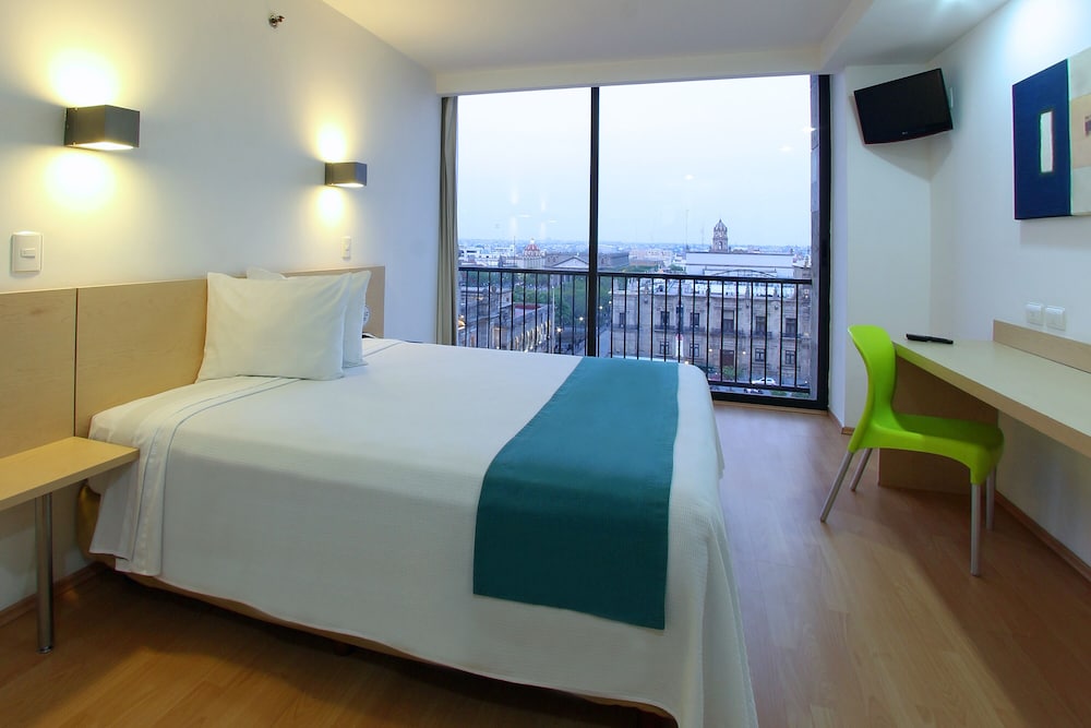 Superior Room, 1 Queen Bed, Terrace - Photo 6
