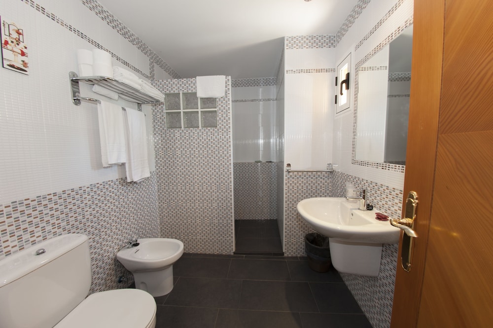 Quadruple Room photo 2