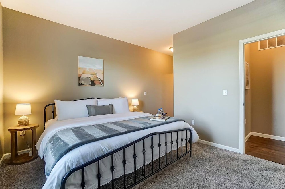 Lux Dublin 2BR 1st Floor W D Pet Friendly, Billede 31