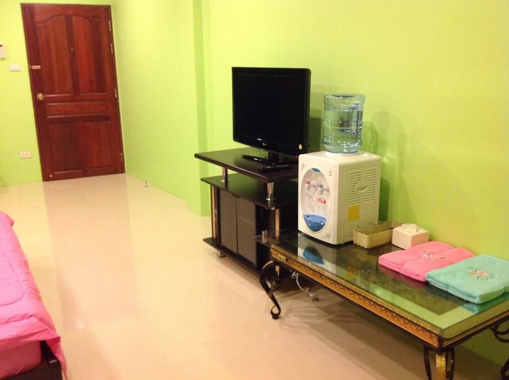 Deluxe Triple Room photo 2