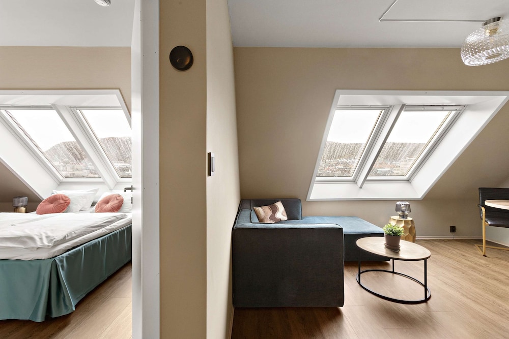 Standard Room, 2 Twin Beds, Kitchenette, City View photo 2