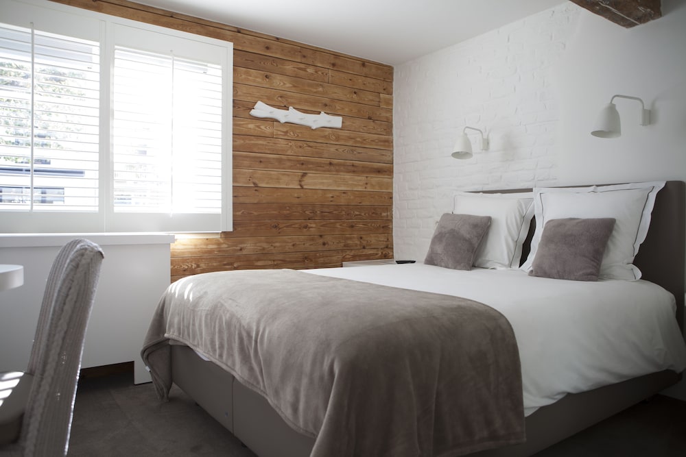 Comfort Room photo 2