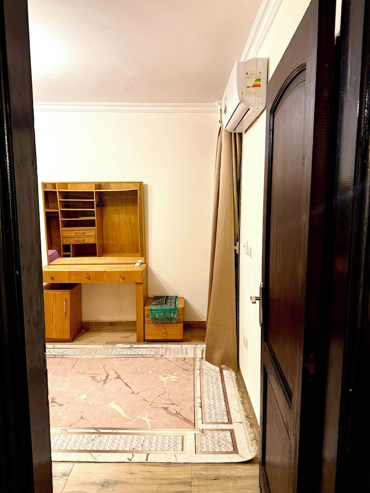 Apartment, 2 Bedrooms, Accessible, Smoking