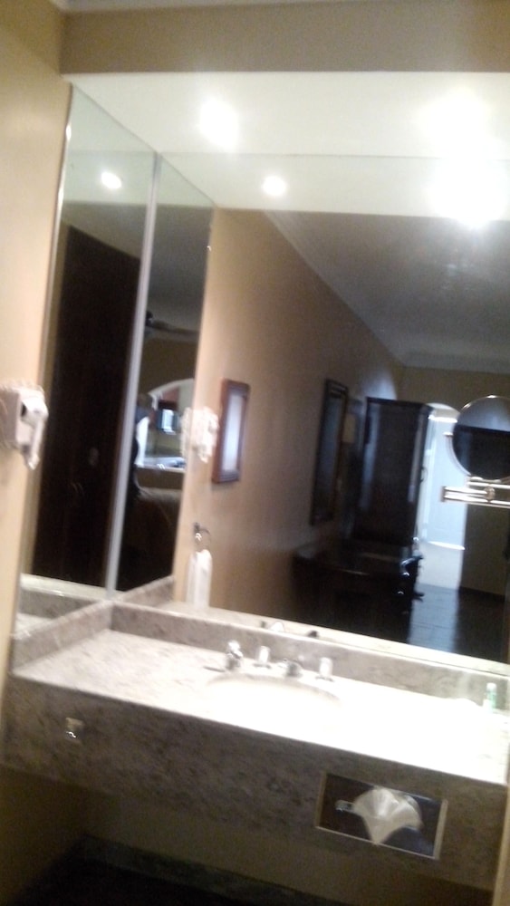 Double Room - Photo 5
